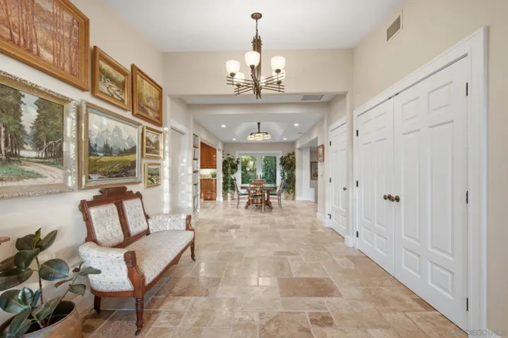13327 Calle Colina, Poway, California 92064