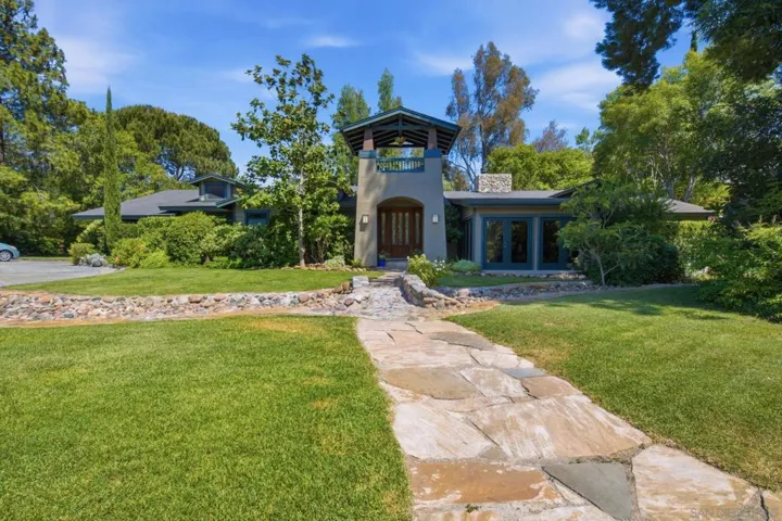 13327 Calle Colina, Poway, California 92064