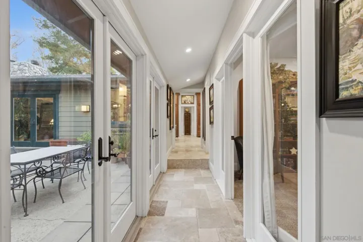 13327 Calle Colina, Poway, California 92064