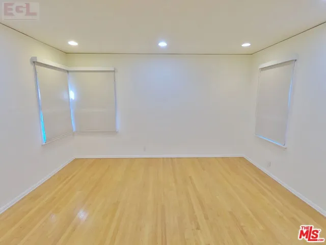 10749 Wellworth Avenue, Los Angeles, California 90024