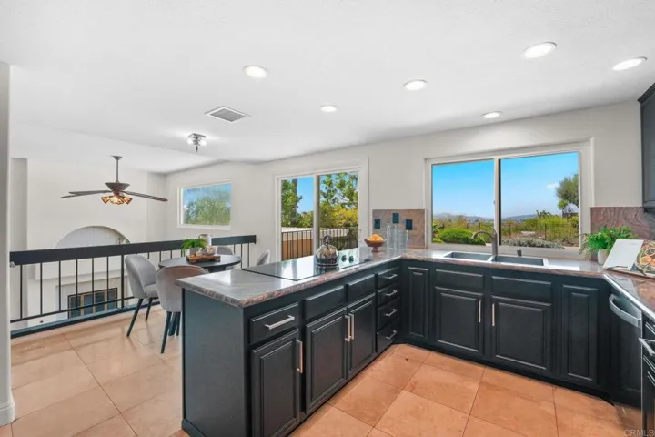 8039 Wing Span Drive, San Diego, California 92119