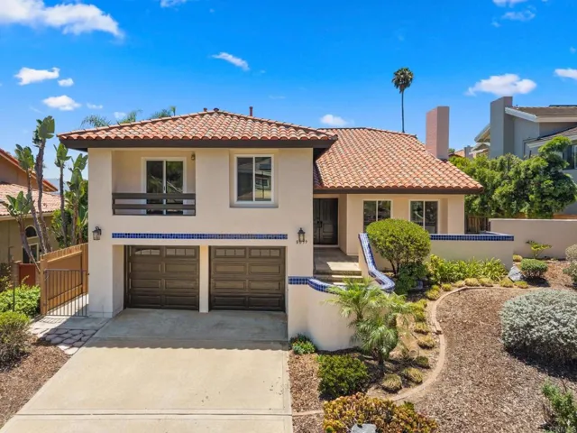 8039 Wing Span Drive, San Diego, California 92119