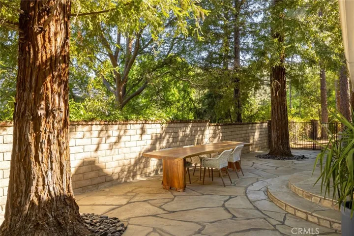 29155 Old Mill Creek, Agoura, California 91301