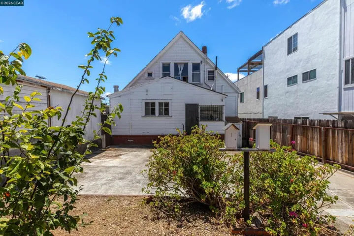 2968 Madeline Street, Oakland, California 94602