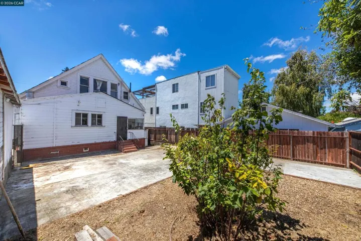 2968 Madeline Street, Oakland, California 94602