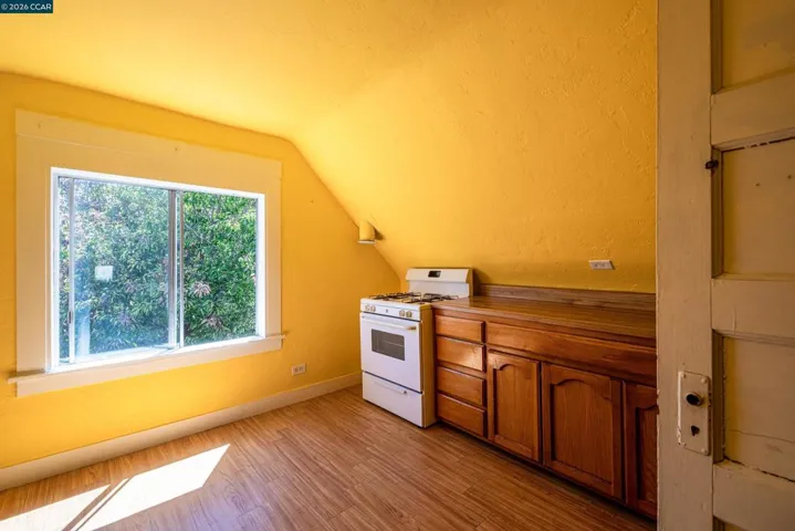 2968 Madeline Street, Oakland, California 94602