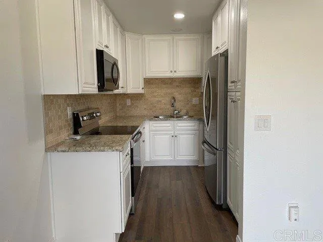 1662 Forestdale Drive, Encinitas, California 92024 — photo 4