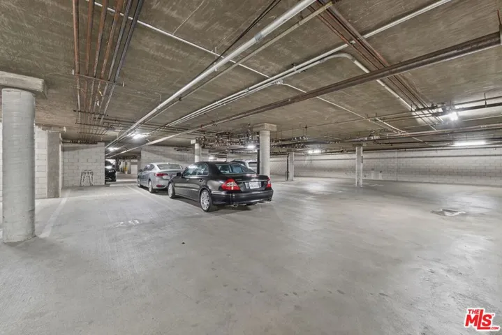 5224 Zelzah Avenue 209, Los Angeles, California 91316