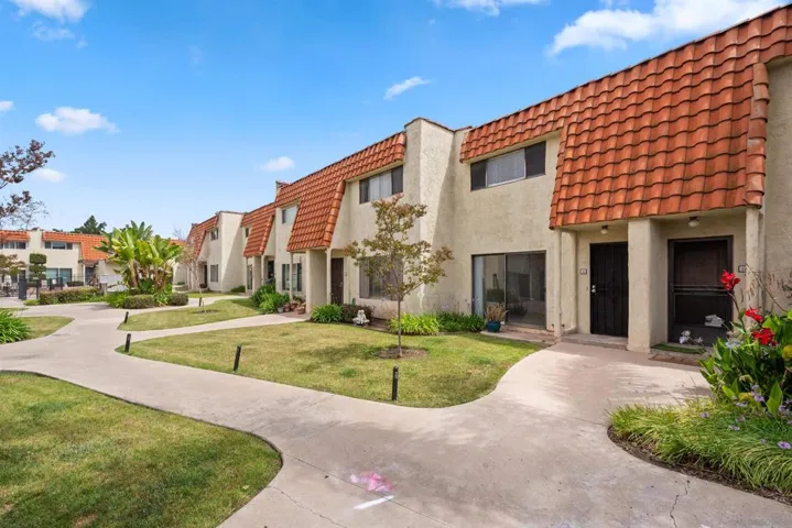 5580 Lake Park Way 28, La Mesa, California 91942
