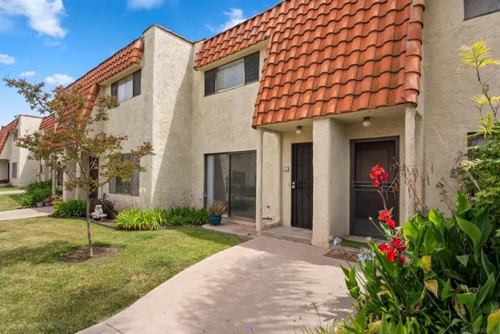 5580 Lake Park Way 28, La Mesa, California 91942