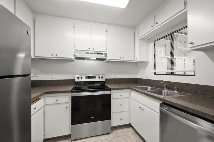 5580 Lake Park Way 28, La Mesa, California 91942