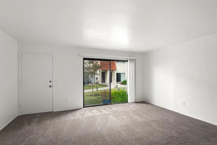 5580 Lake Park Way 28, La Mesa, California 91942