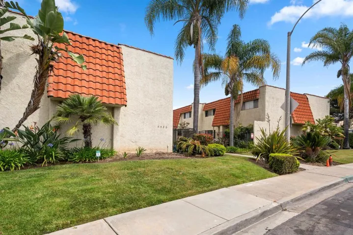 5580 Lake Park Way 28, La Mesa, California 91942