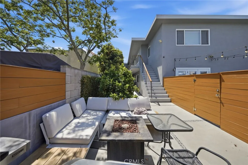 828 Indiana, Venice, California 90291 — photo 4