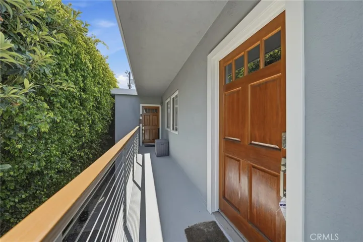 828 Indiana, Venice, California 90291