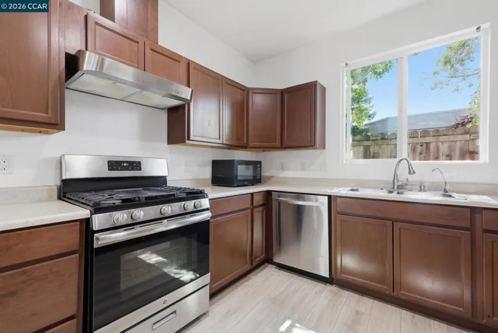 2932 Clayton Rd, Concord, California 94519