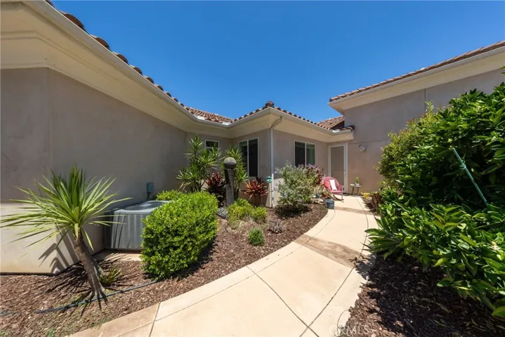 2224 Dos Lomas, Fallbrook, California 92028