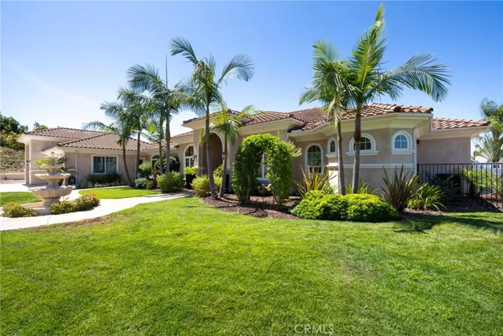 2224 Dos Lomas, Fallbrook, California 92028