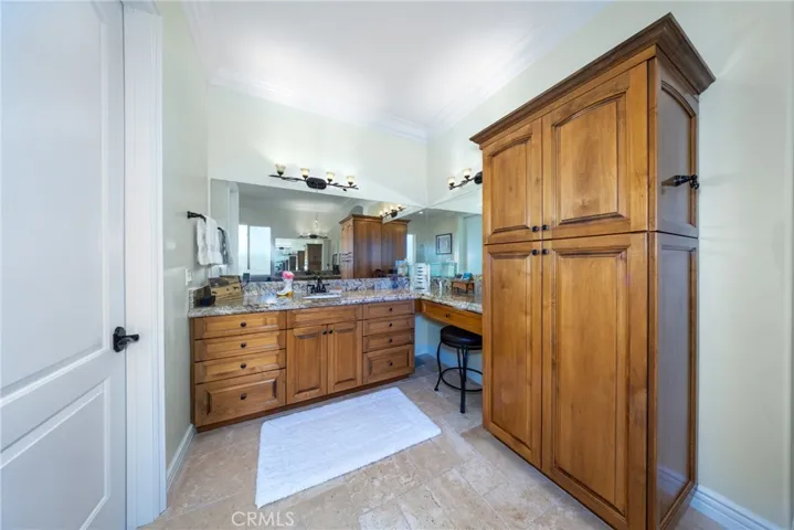 2224 Dos Lomas, Fallbrook, California 92028
