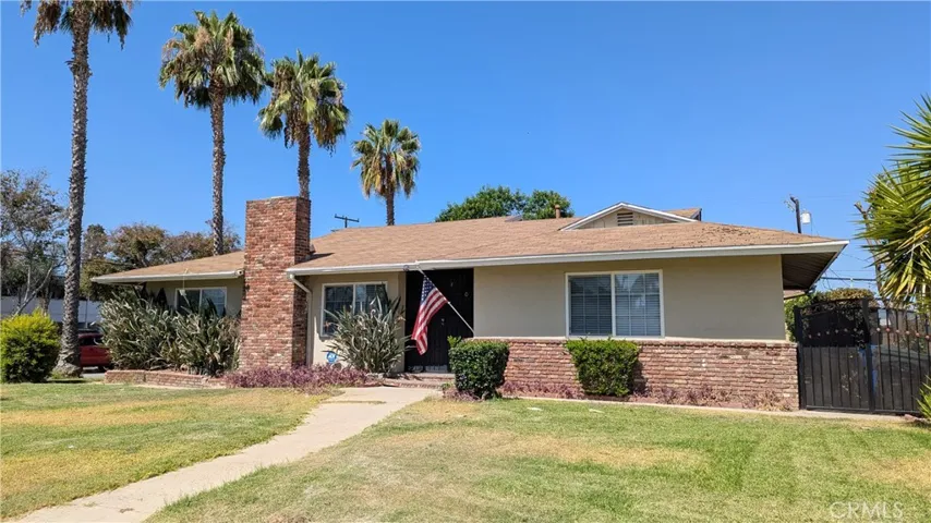401 N La Breda, West Covina, California 91791