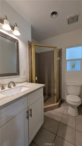 401 N La Breda, West Covina, California 91791