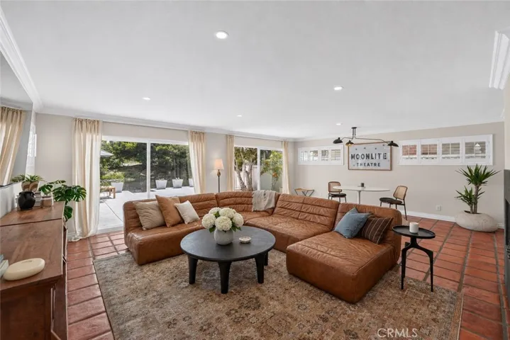 354 62nd, Newport Beach, California 92663