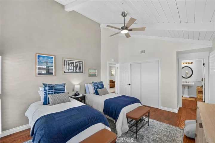 354 62nd, Newport Beach, California 92663