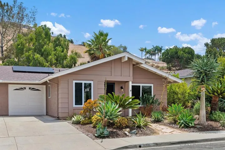 5139 Loma Verde, Oceanside, California 92056