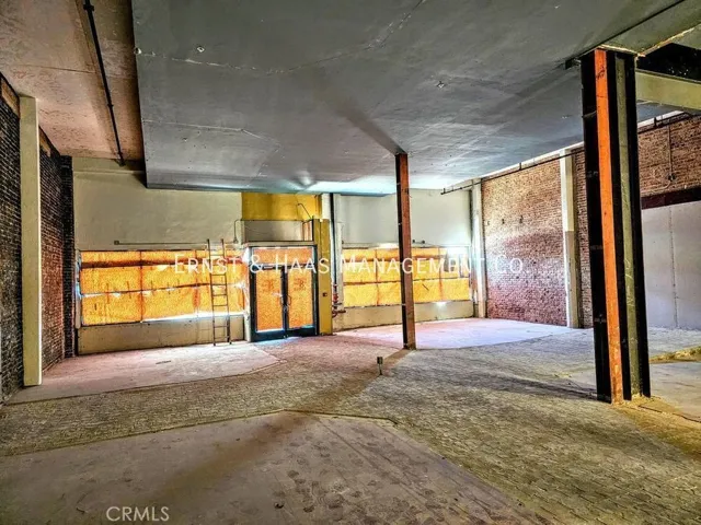 800 S Pacific B, Los Angeles, California 90731