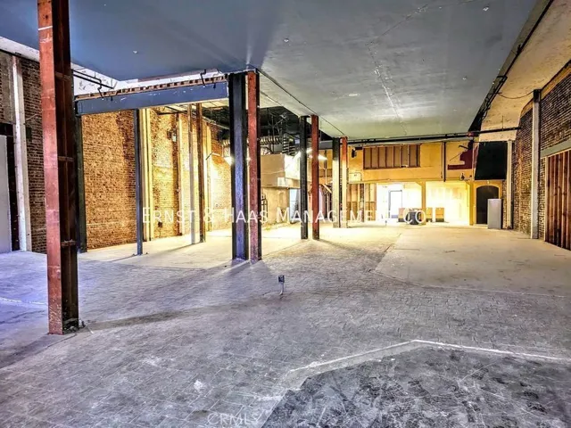 800 S Pacific B, Los Angeles, California 90731