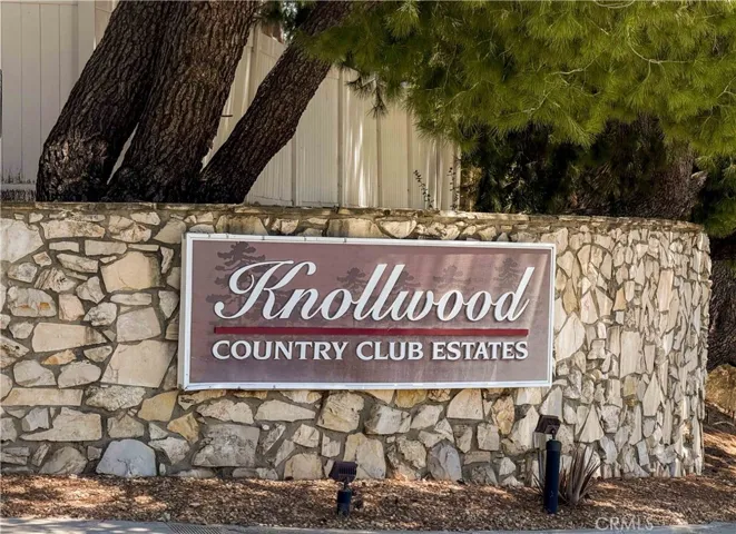 Welcome to Knollwood Estates