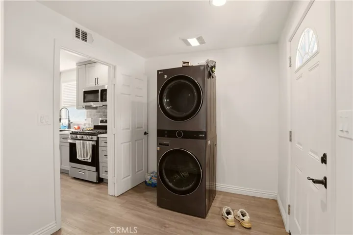 339 E 103 Street, Los Angeles, California 90003