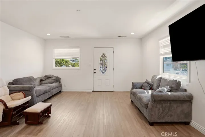 339 E 103 Street, Los Angeles, California 90003