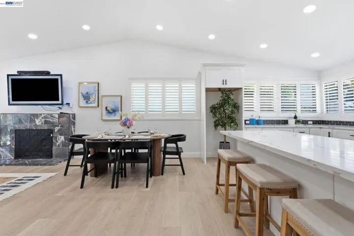 5034 Rahlves Dr, Castro Valley, California 94546