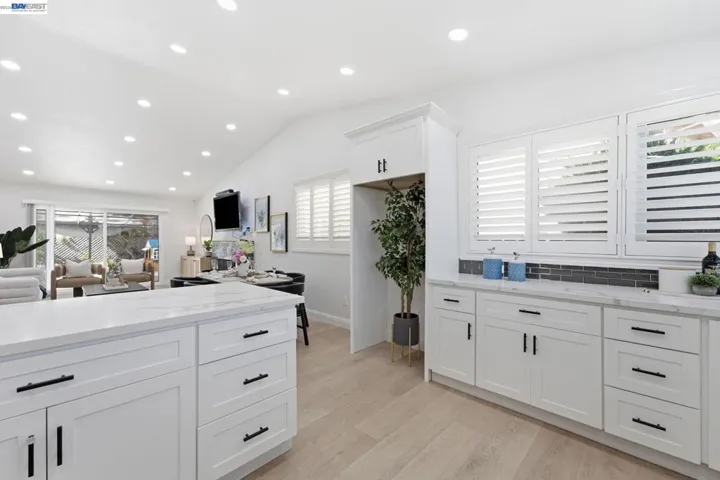 5034 Rahlves Dr, Castro Valley, California 94546