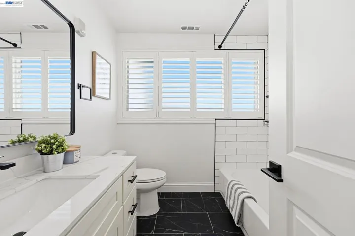 5034 Rahlves Dr, Castro Valley, California 94546