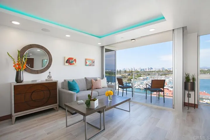 1710 Avenida Del Mundo 807, Coronado, California 92118