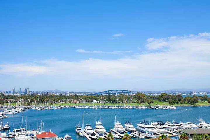 1710 Avenida Del Mundo 807, Coronado, California 92118