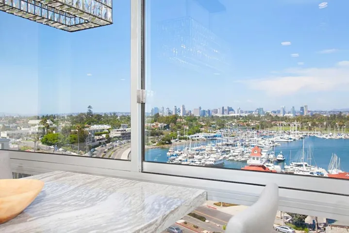 1710 Avenida Del Mundo 807, Coronado, California 92118