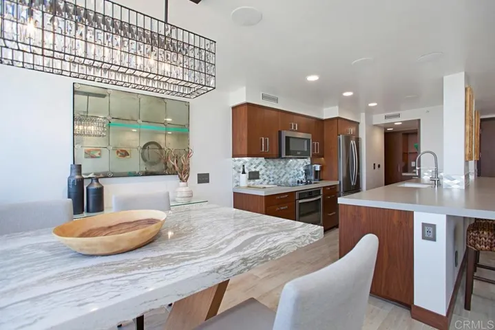 1710 Avenida Del Mundo 807, Coronado, California 92118