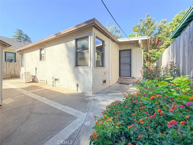 1011 Normal Avenue, Chico, California 95928