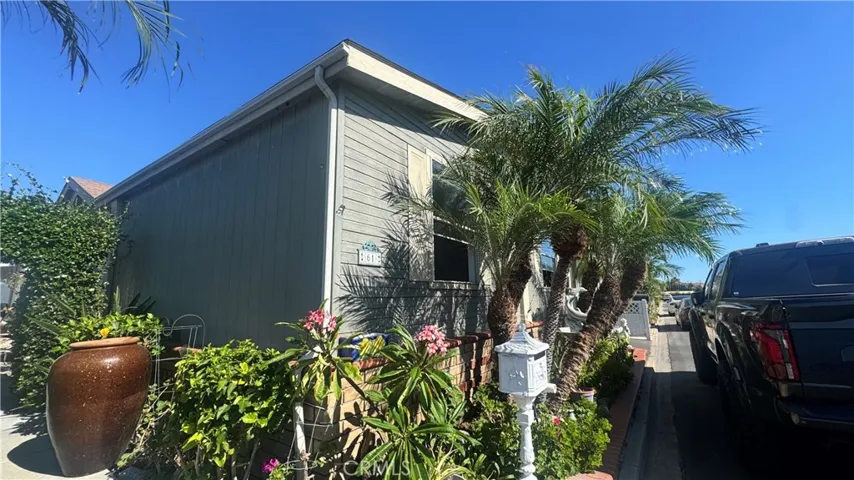 10550 Western, Stanton, California 90680 — photo 5