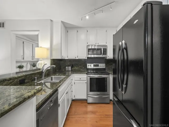 850 State 117, San Diego, California 92101