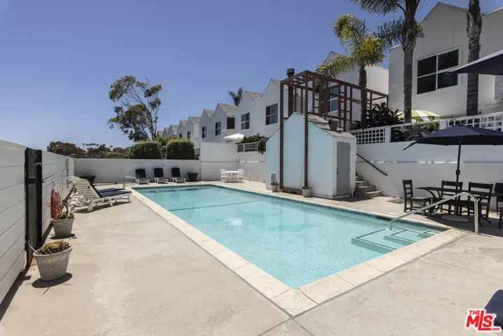 28711 Pacific Coast Highway 30, Malibu, California 90265