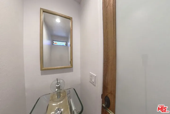 28711 Pacific Coast Highway 30, Malibu, California 90265