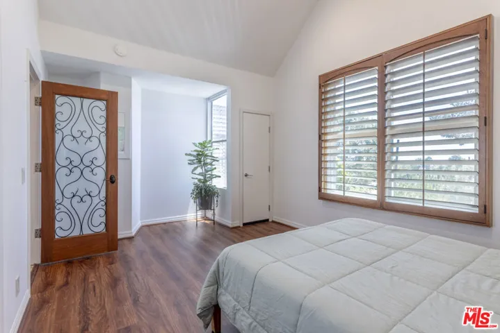 28711 Pacific Coast Highway 30, Malibu, California 90265