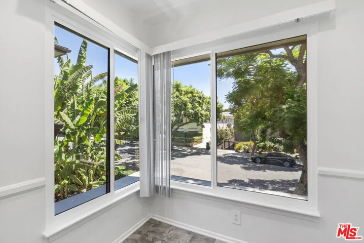 1227 N Harper Avenue 8, West Hollywood, California 90046