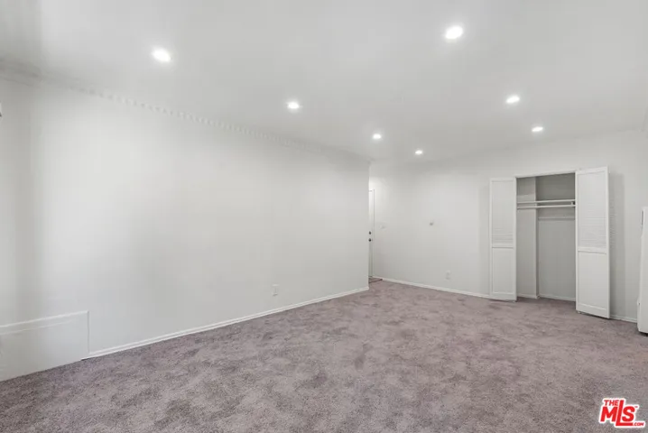 1227 N Harper Avenue 8, West Hollywood, California 90046