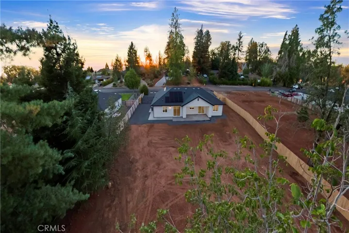 8470 Montna Drive, Paradise, California 95969