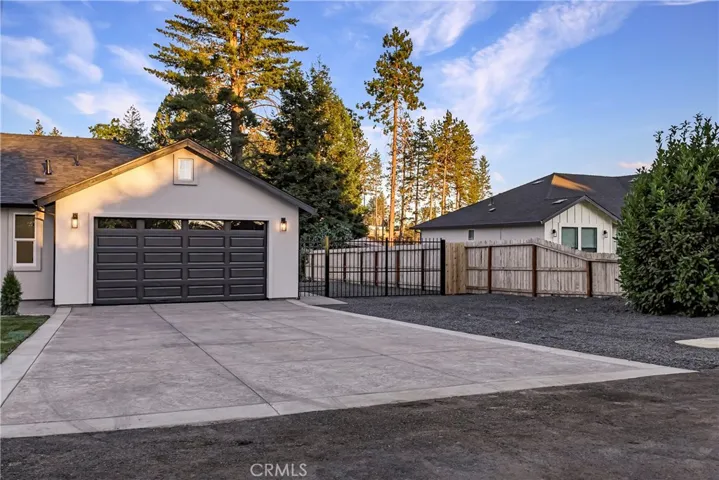8470 Montna Drive, Paradise, California 95969
